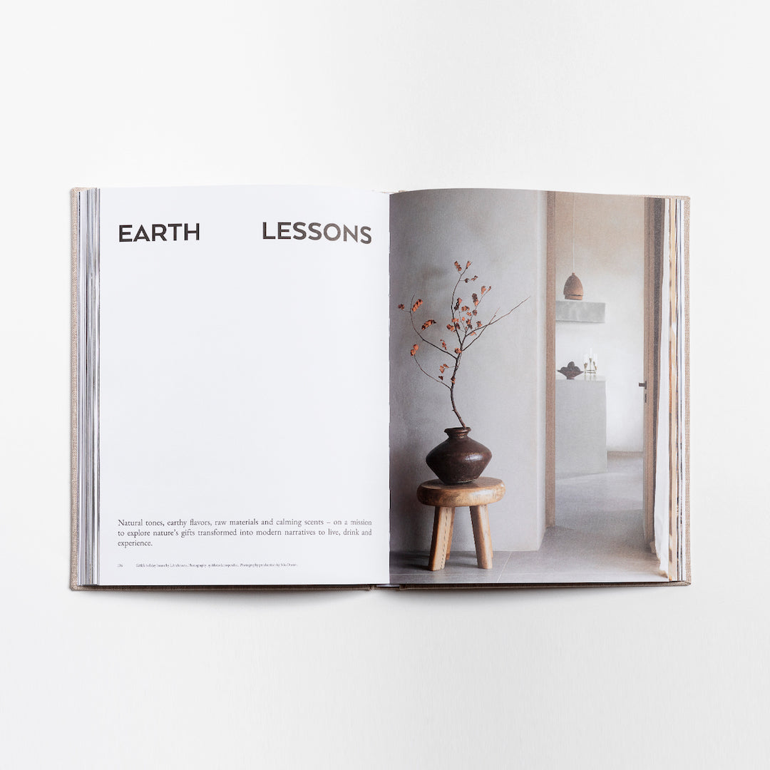 Livre The Greek Foundation Volume 01